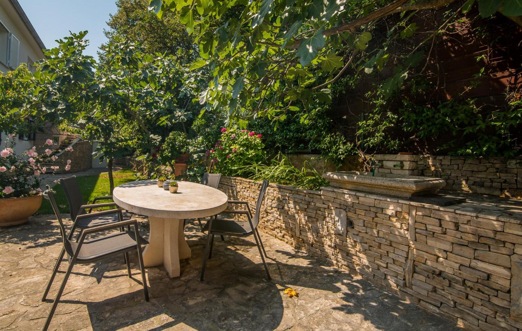 Apartments Stella & Luna Krk Town Dış mekan fotoğraf