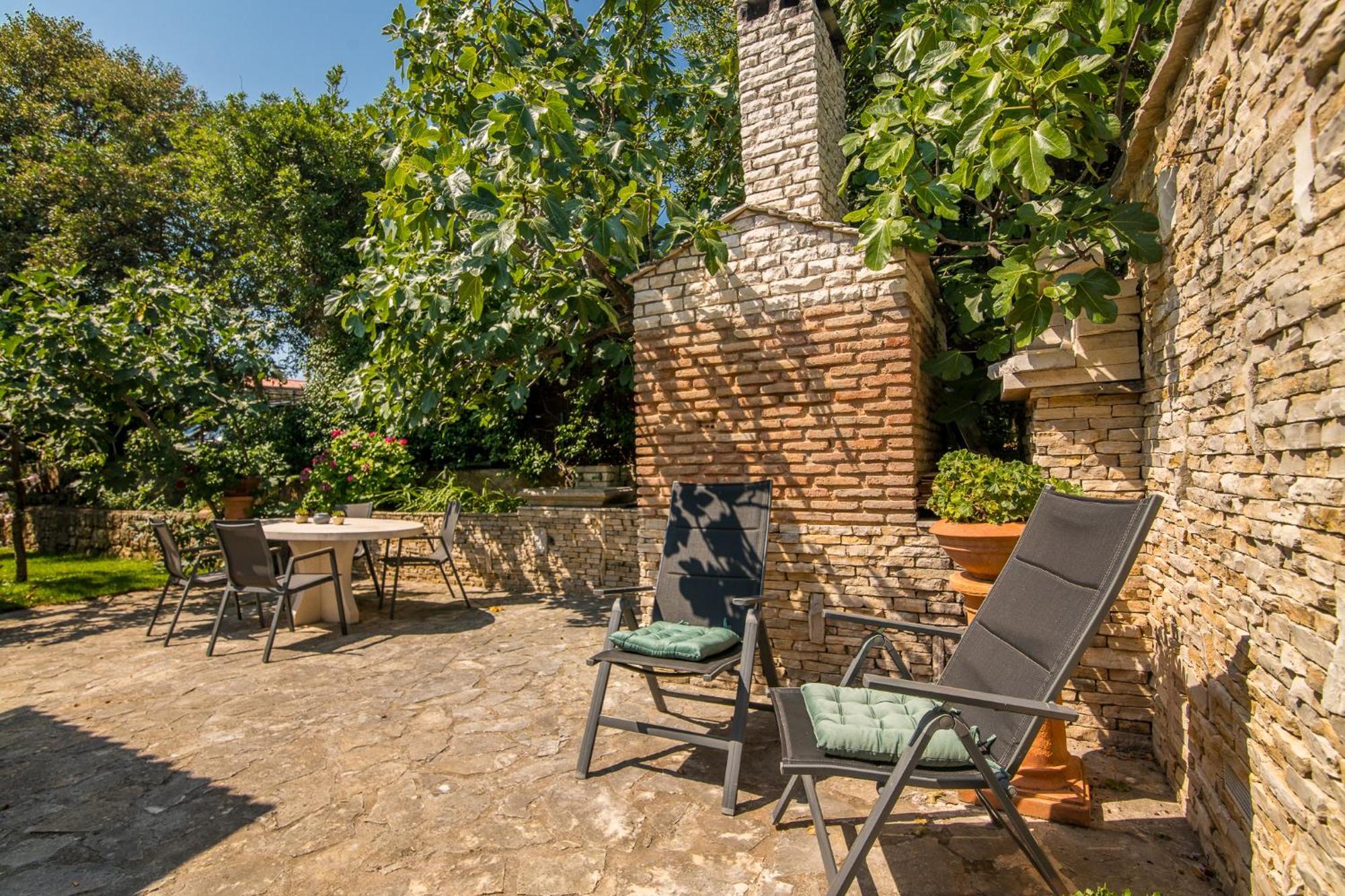 Apartments Stella & Luna Krk Town Dış mekan fotoğraf