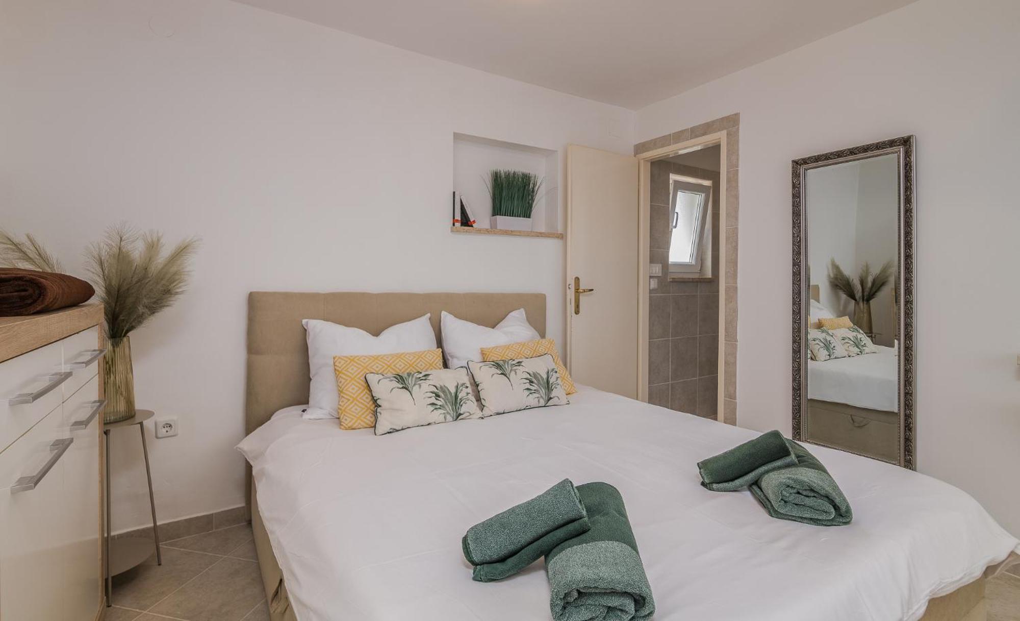 Apartments Stella & Luna Krk Town Dış mekan fotoğraf